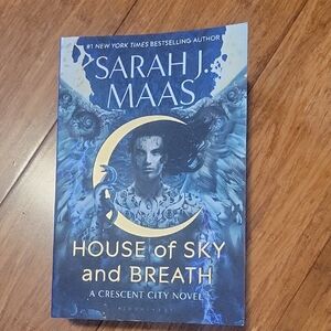 House of Sky and Breath by Sarah J. Maas